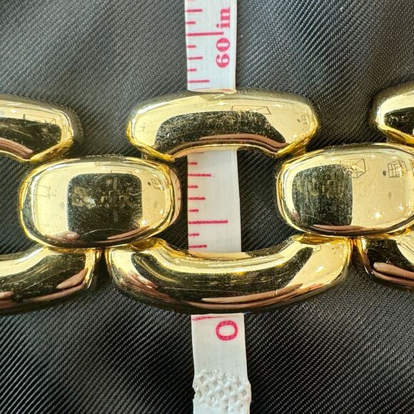 Gold Tone Chunky Oversized Chain Link Fashion Necklace - Picture 5 of 6